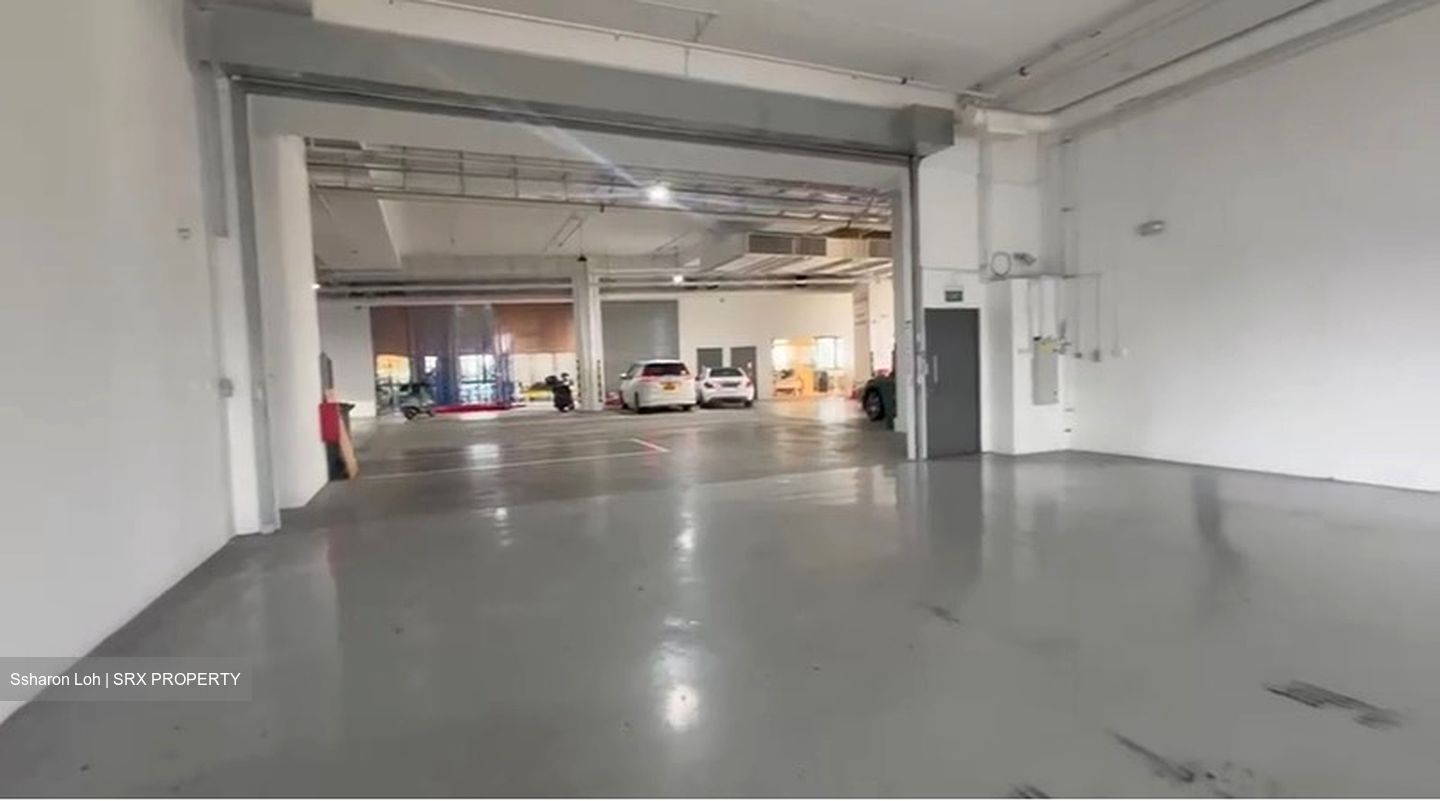 REVV (D22), Factory #610514271